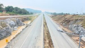 1792756749_427a56263d662b0c31e4