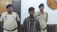 रायगढ़ में बिरयानी खाने के लिए हत्या! लूटपाट का विरोध करने पर युवक को चाकू से गोदा, एक युवक और चार नाबालिग अभिरक्षा में…